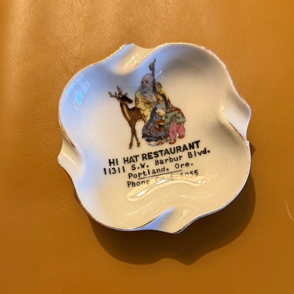 Vintage Hi Hat Restaurant Trinket Dish or Ashtray. Portland, Oregon.